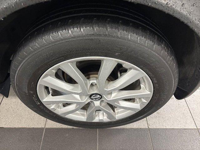 Photo of 2022 Magnetic Black Nissan Rogue Sport