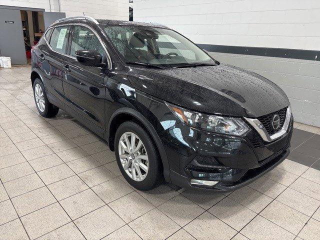 Photo of 2022 Magnetic Black Nissan Rogue Sport