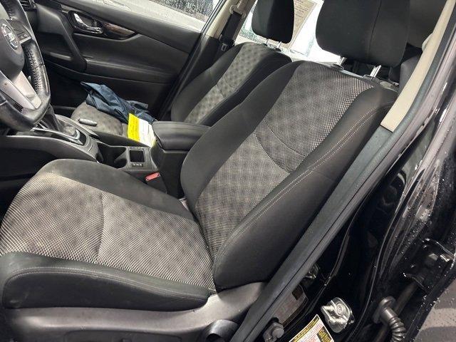Photo of 2022 Magnetic Black Nissan Rogue Sport