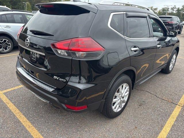 Photo of 2019 Magnetic Black Nissan Rogue