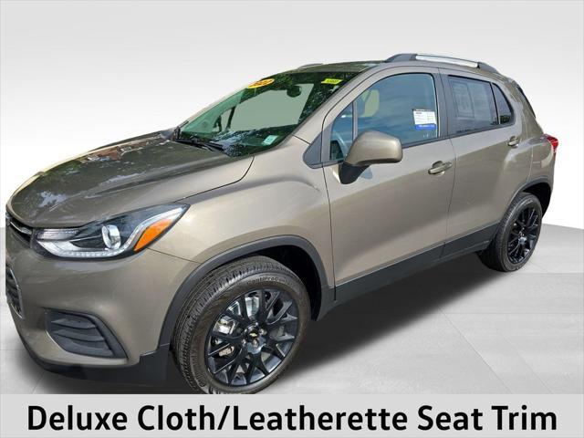 Photo of 2022 Stone Gray Metallic Chevrolet Trax