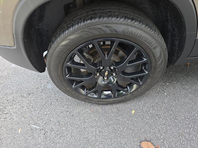 Photo of 2022 Stone Gray Metallic Chevrolet Trax