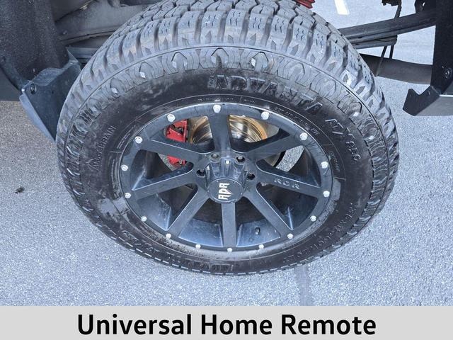Photo of 2016 Black Chevrolet Silverado 1500