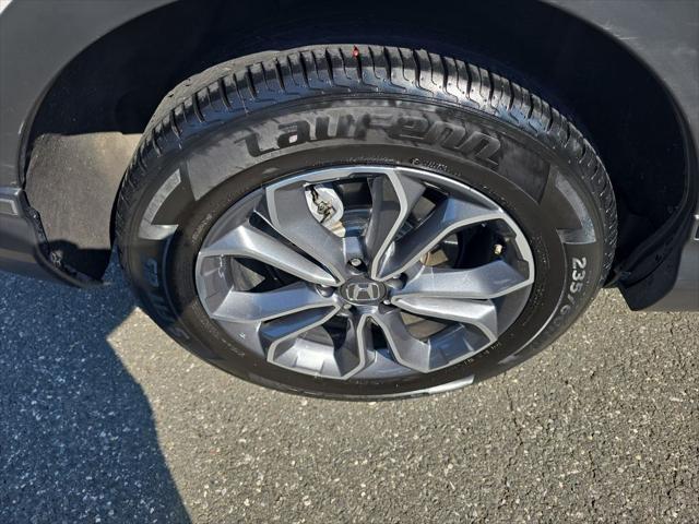 Photo of 2022 Platinum White Pearl Honda CR-V