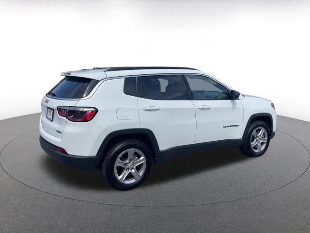 Photo of 2023 Bright White Clearcoat Jeep Compass