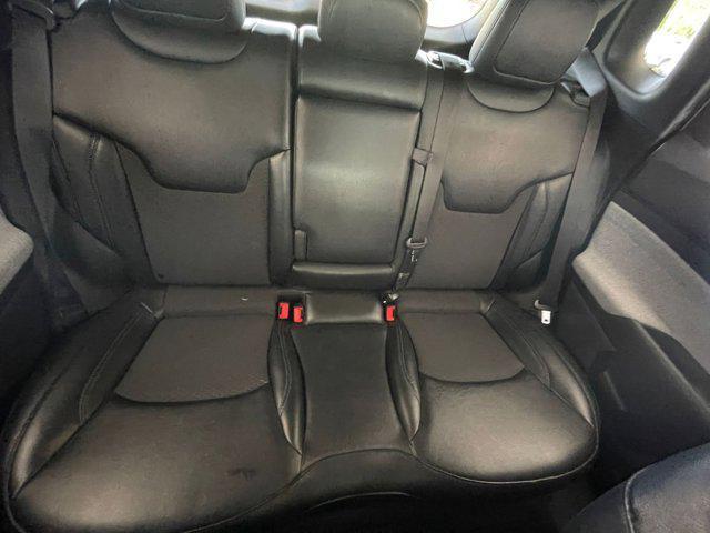 Photo of 2023 Bright White Clearcoat Jeep Compass