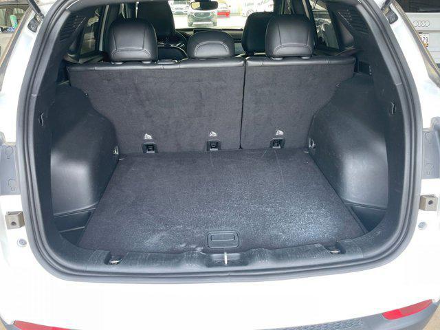 Photo of 2023 Bright White Clearcoat Jeep Compass