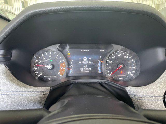 Photo of 2023 Bright White Clearcoat Jeep Compass