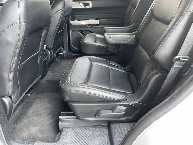 Photo of 2023 Oxford White Ford Explorer