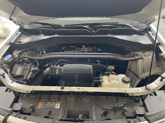 Photo of 2023 Oxford White Ford Explorer