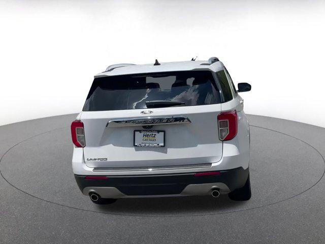Photo of 2023 Oxford White Ford Explorer