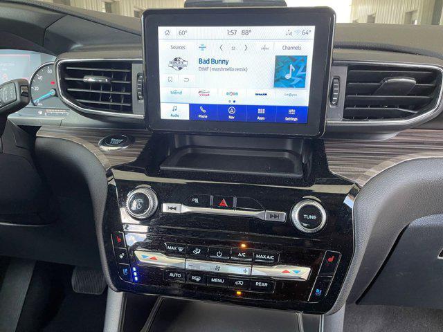 Photo of 2023 Oxford White Ford Explorer