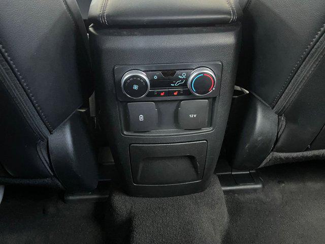 Photo of 2023 Oxford White Ford Explorer
