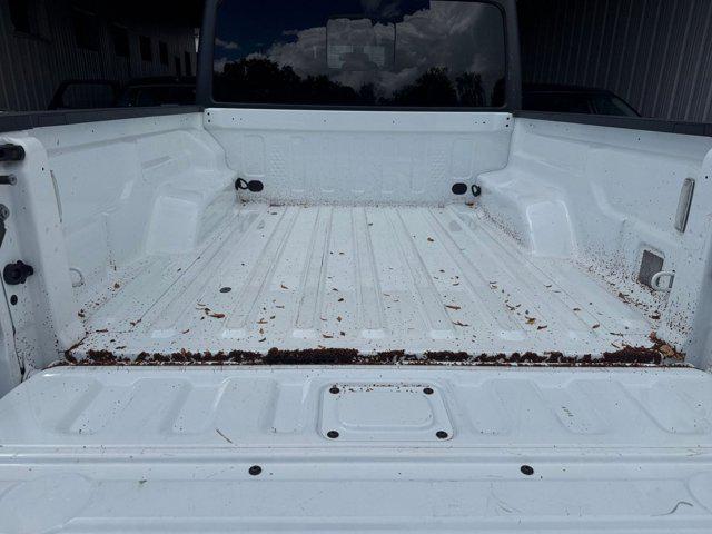 Photo of 2023 Bright White Clearcoat Jeep Gladiator