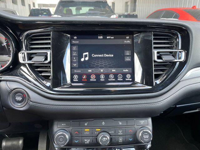 Photo of 2023 DB Black Clearcoat Dodge Durango