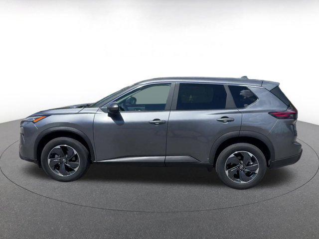 Photo of 2024 Gun Metallic Nissan Rogue