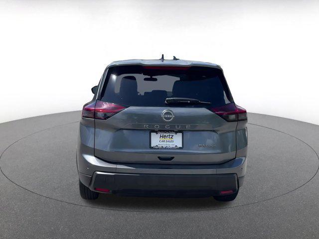 Photo of 2024 Gun Metallic Nissan Rogue