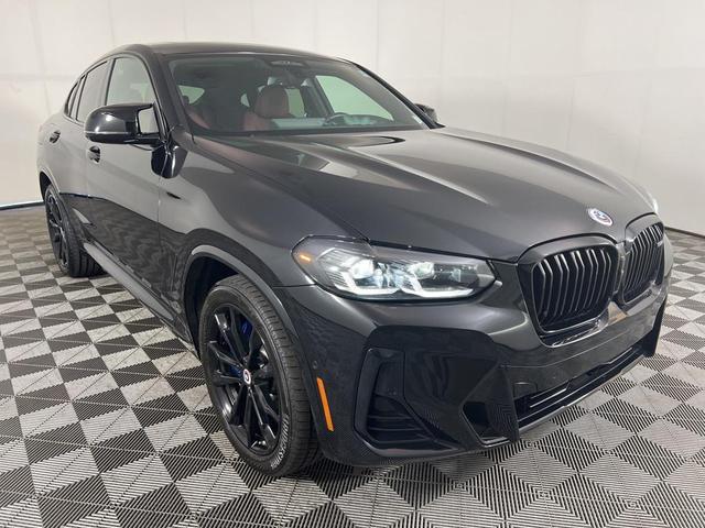 Photo of 2023 Black Sapphire Metallic BMW X4