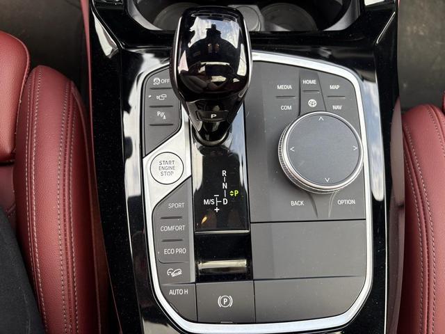 Photo of 2023 Black Sapphire Metallic BMW X4