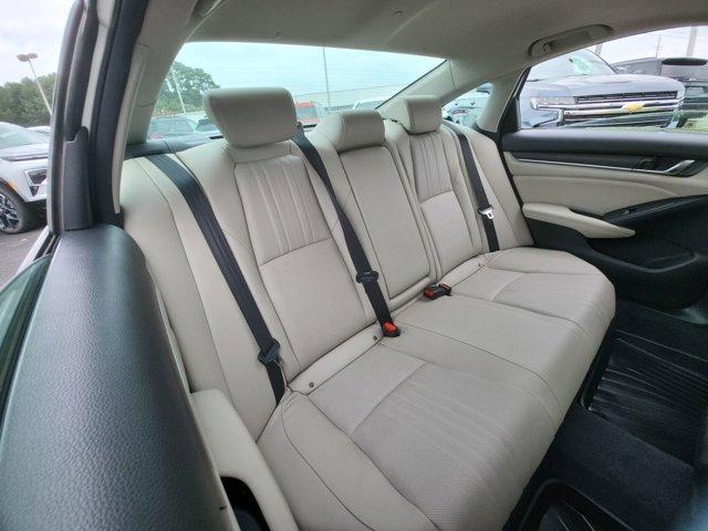 Photo of 2020 Platinum White Pearl Honda Accord