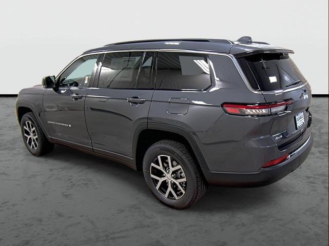 Photo of 2025 Baltic Gray Metallic Clearcoat Jeep Grand Cherokee L