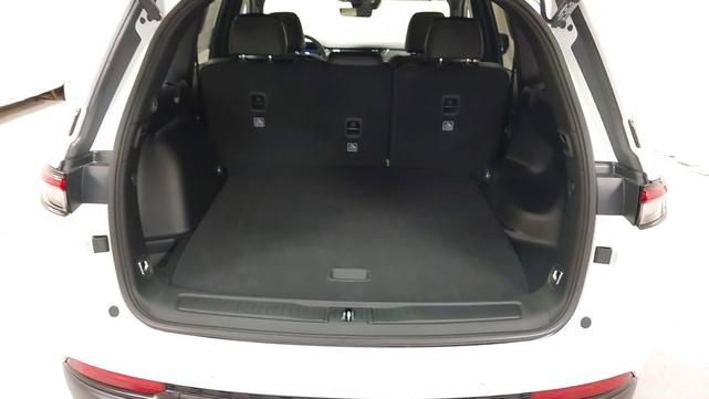 Photo of 2025 Bright White Clearcoat Jeep Grand Cherokee