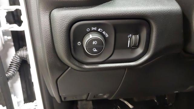 Photo of 2025 Bright White Clearcoat RAM 2500