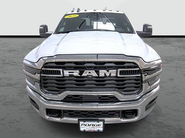 Photo of 2025 Bright White Clearcoat RAM 2500