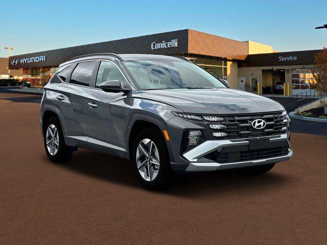 Photo of 2025 Ecotronic Gray Hyundai TUCSON