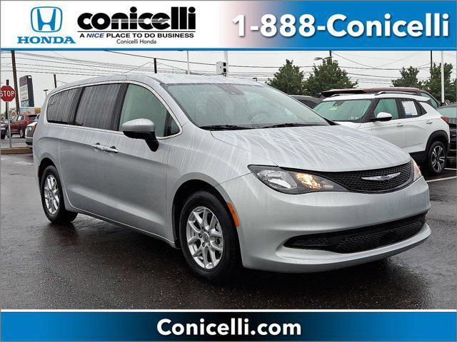 2023 Chrysler Voyager