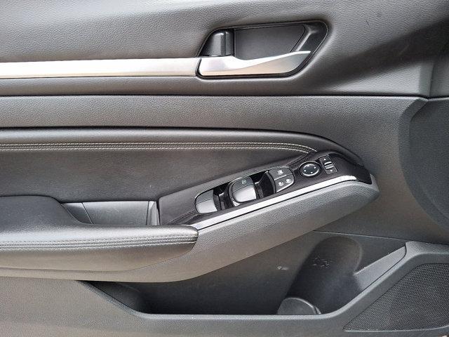Photo of 2023 Gun Metallic Nissan Altima