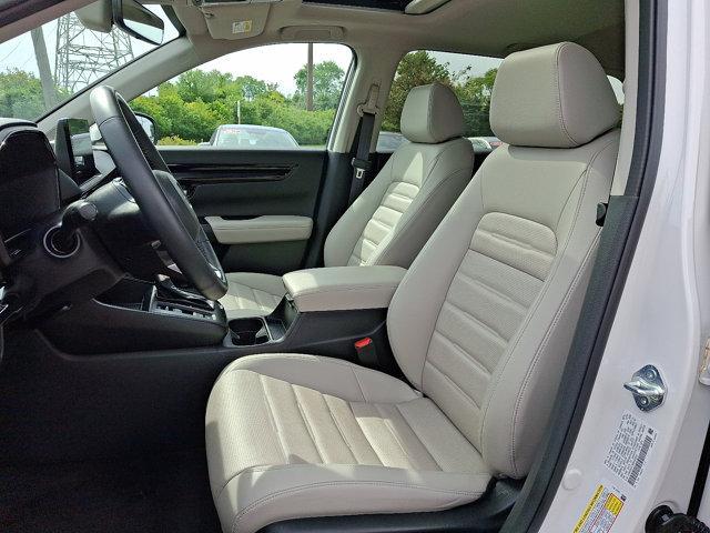 Photo of 2024 White Honda CR-V