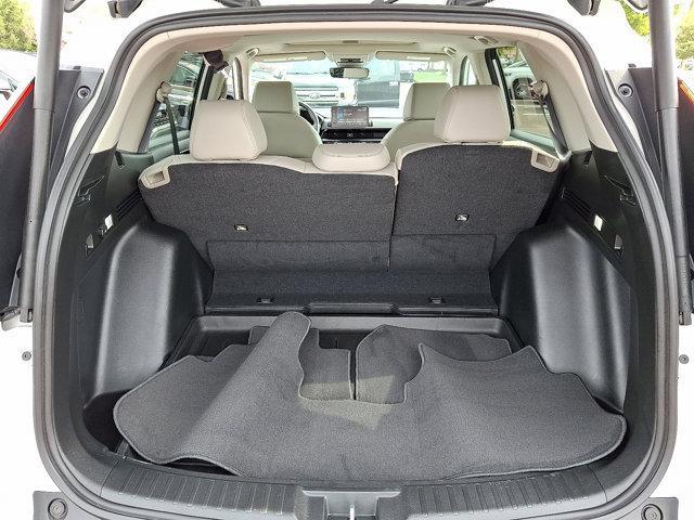 Photo of 2024 White Honda CR-V