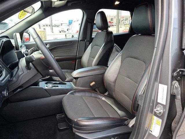 Photo of 2024 Carbonized Gray M Ford Escape