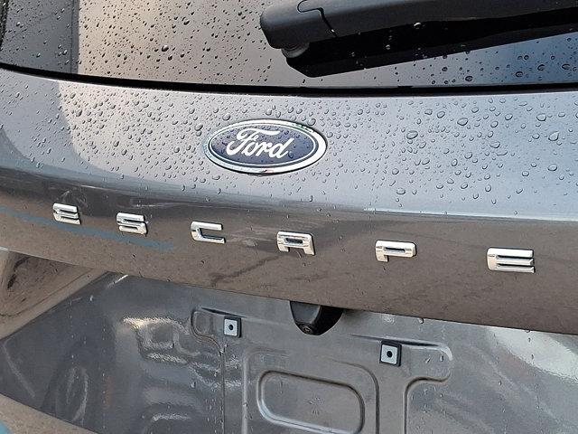 Photo of 2024 Carbonized Gray M Ford Escape
