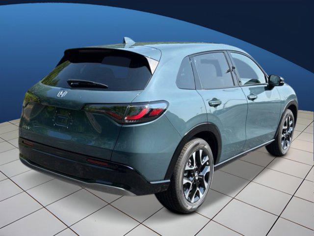 Photo of 2026 Nordic Forest Pearl Honda HR-V
