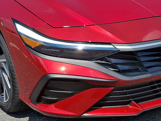 Photo of 2025 Ultimate Red Hyundai ELANTRA