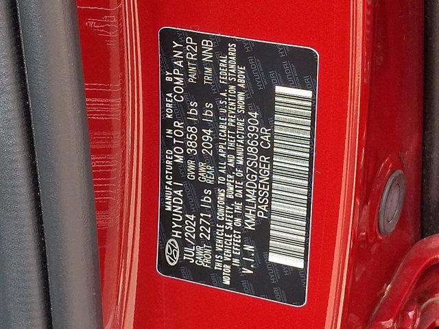 Photo of 2025 Ultimate Red Hyundai ELANTRA