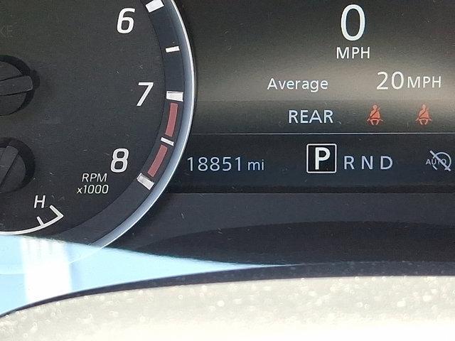 Photo of 2024 Glacier White Nissan Frontier