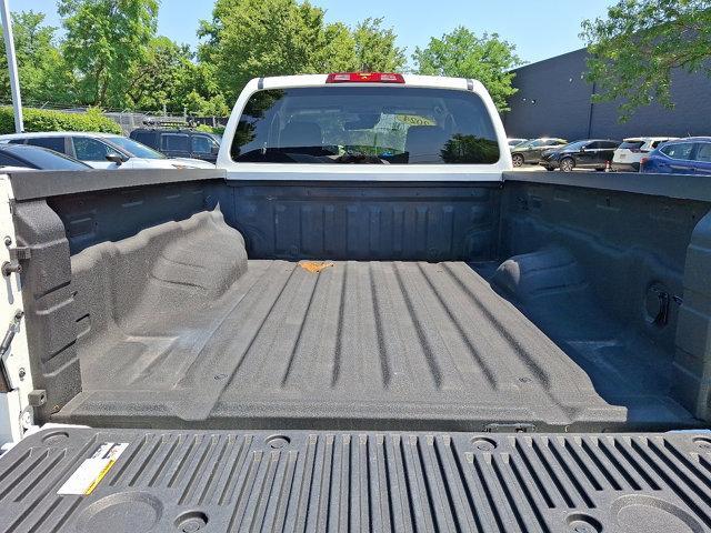 Photo of 2024 Glacier White Nissan Frontier