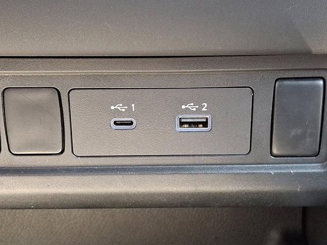 Photo of 2024 Glacier White Nissan Frontier