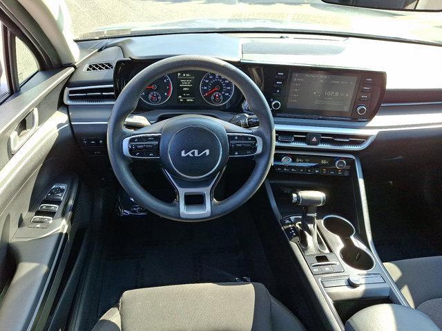 Photo of 2023 Everlasting Silver Kia K5