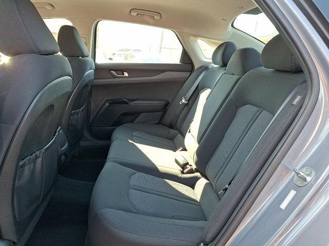 Photo of 2023 Everlasting Silver Kia K5