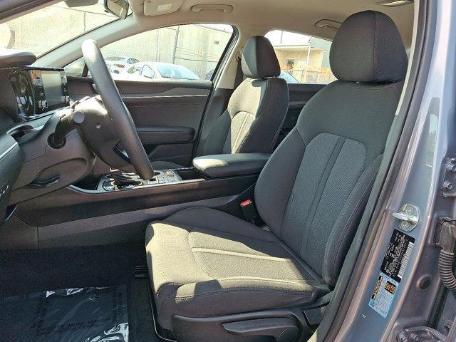 Photo of 2023 Everlasting Silver Kia K5
