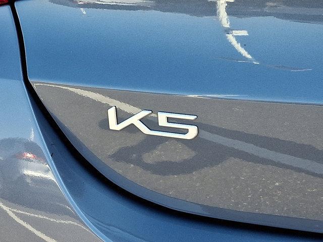 Photo of 2023 Everlasting Silver Kia K5