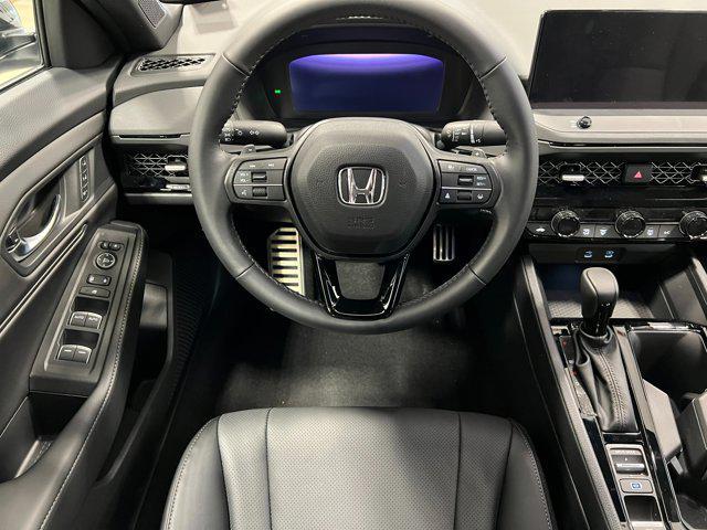 Photo of 2025 Platinum White Pearl Honda Accord Hybrid