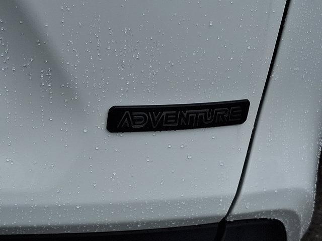 Photo of 2024 Ice Cap Toyota RAV4