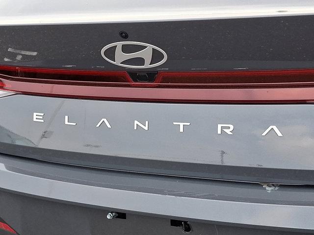 Photo of 2024 Ecotronic Gray Hyundai ELANTRA