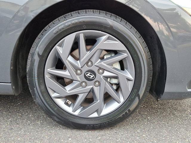 Photo of 2024 Ecotronic Gray Hyundai ELANTRA