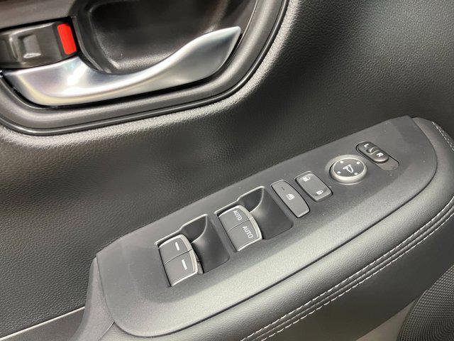 Photo of 2026 Crystal Black Pearl Honda HR-V